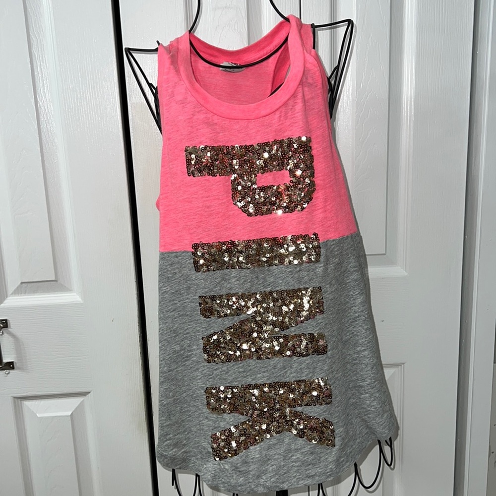 Coral or salmon color block sequined tank top